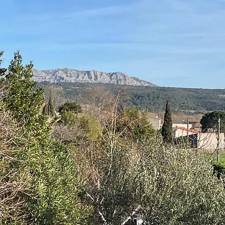 Les Maisons De Gaia D'hote Climatisee ベッド・アンド・ブレックファスト Tuchan