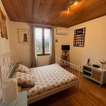ベッド・アンド・ブレックファスト Les Maisons De Gaia D'hote Climatisee 3*